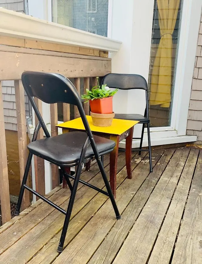 شقة هاليفاكس  في 249 Cozy And Comfy Apt A2, Downtown كندا